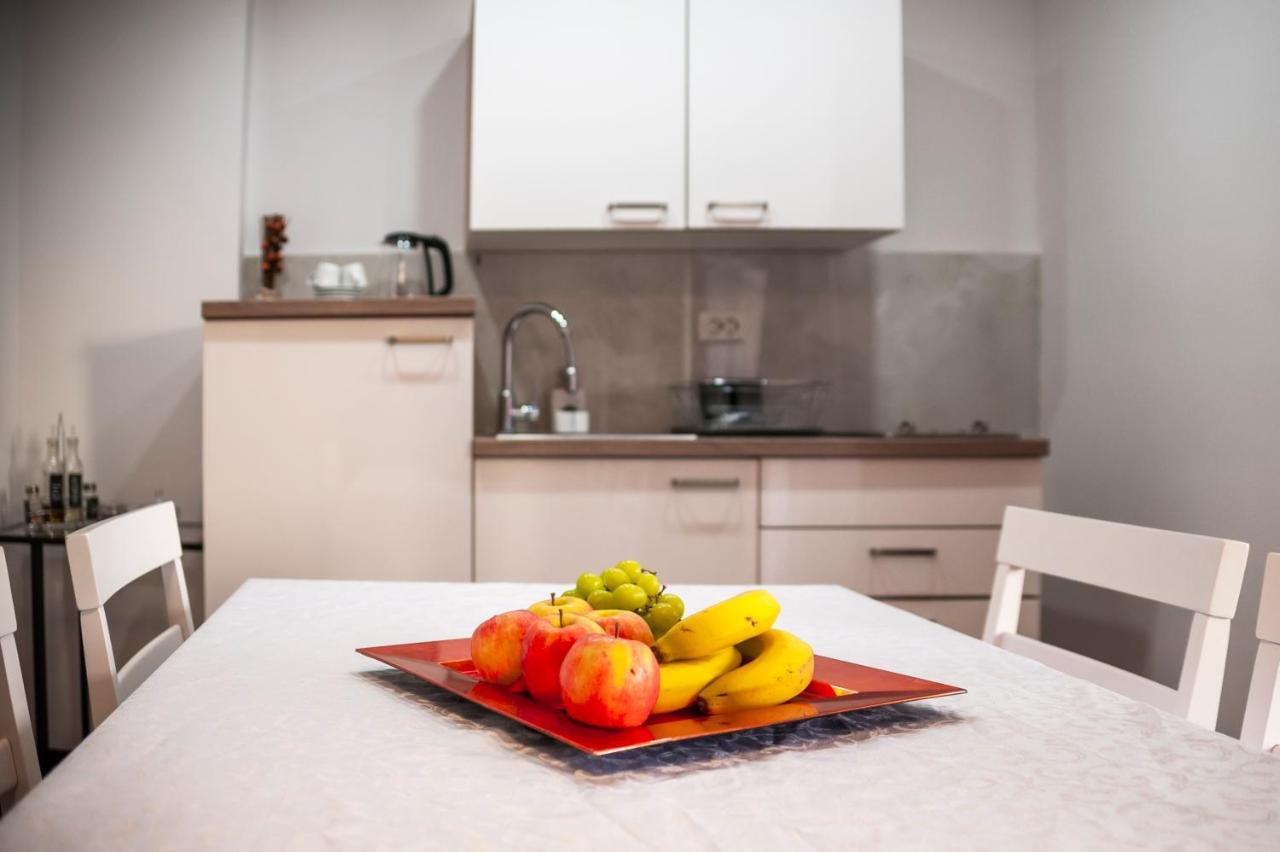 Apartment Sissy Rovinj Buitenkant foto